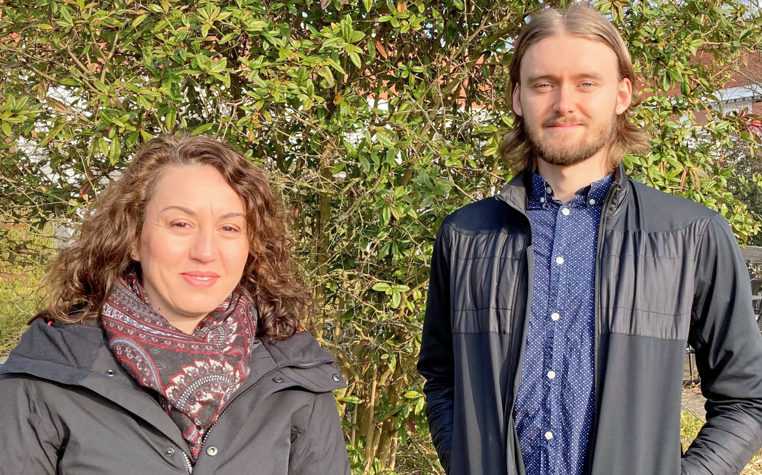 Biståndshandläggarna Almira Rezniqi och Elias Rodman är Eslövs kommuns första Silviahandläggare.